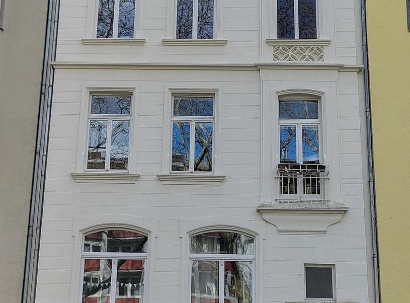 25Q2Koeln_Frontal_Groß2 202401 Badorf - Straßenfront ohne Schnee immo-brühl immo-bruehl immobruehl.de Inserat